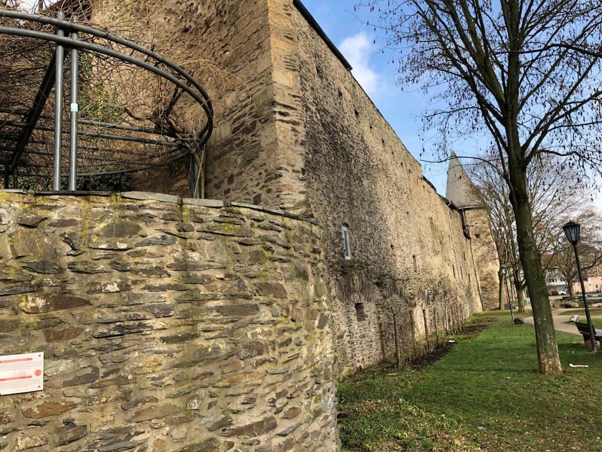 Ferienwohnung am Ochsentor Andernach Exterior foto